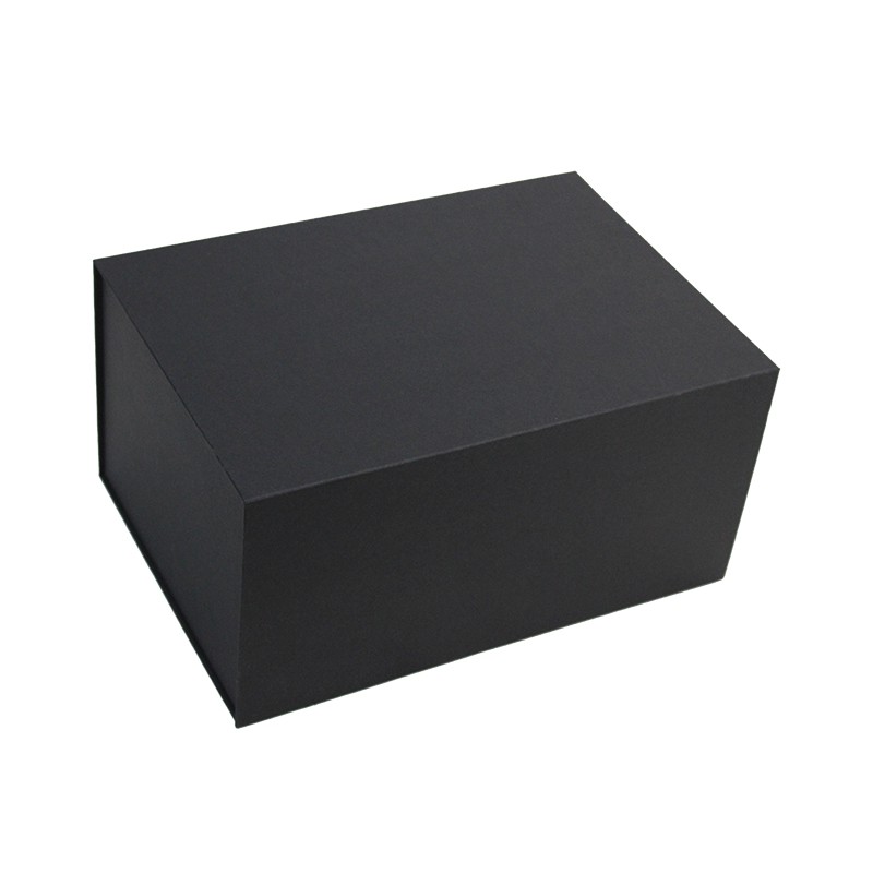 black gift box with magnetic closure 2 black gift box with magnetic closure 2