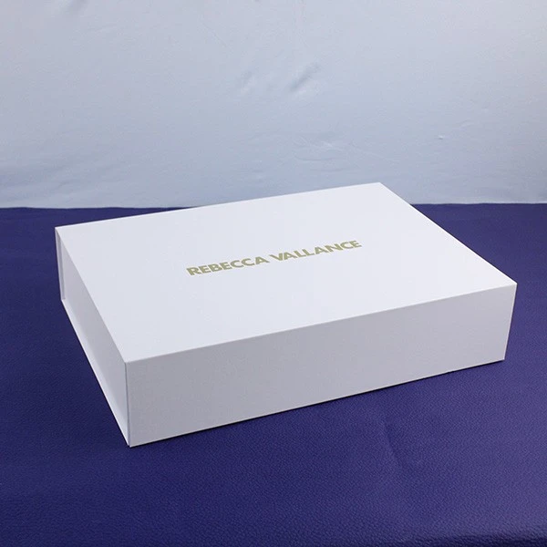 White Gift Box Magnetic Lid