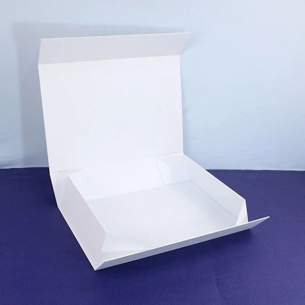 White Gift Box Magnetic Lid