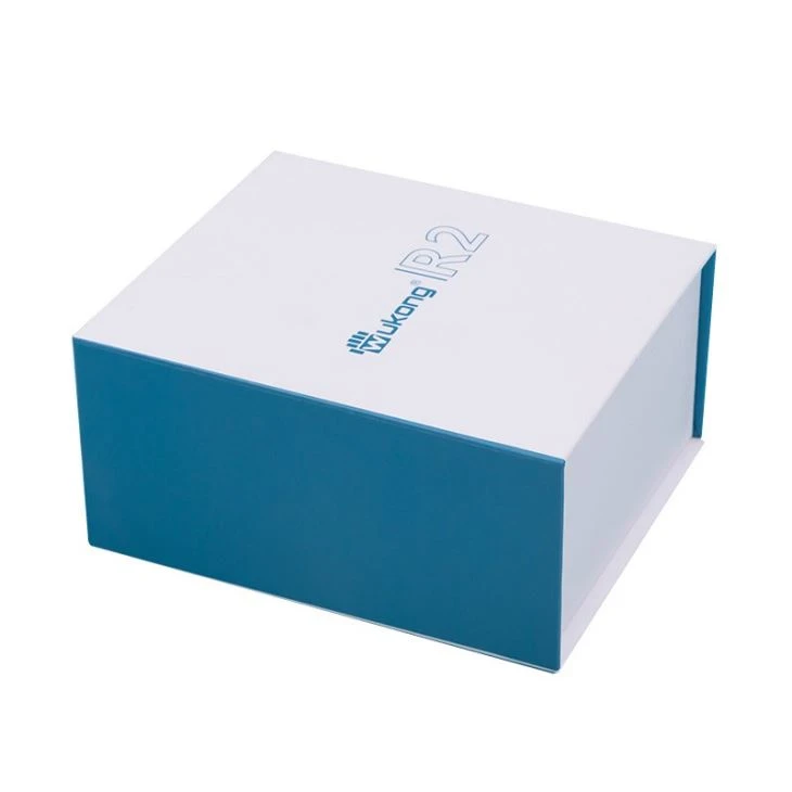 Creative Packaging Rose Liquor Gift Set